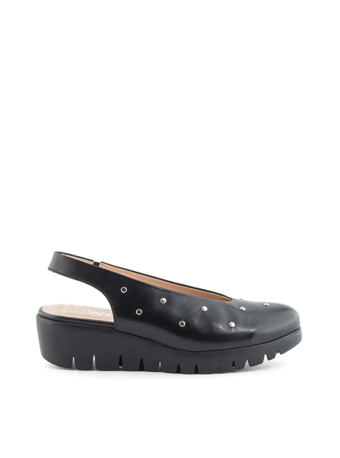 bailarina_sport_tachas_pi_0.webp Bailarina sport tachas piel negro | WONDERS Fashion