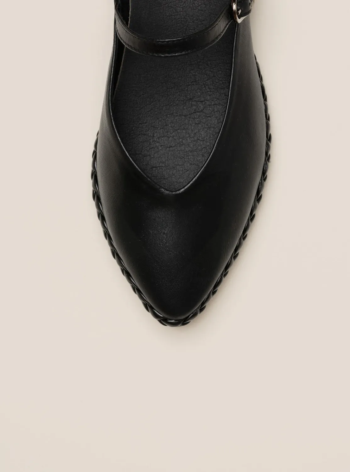 bailarina_trenza_piel_neg_2.webp Bailarina trenza piel negro | GAIMO New