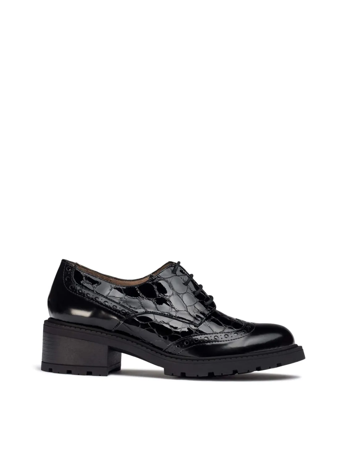 blucher_picados_piel_char_0.webp Blucher picados piel charol coco negro | WONDERS Discount