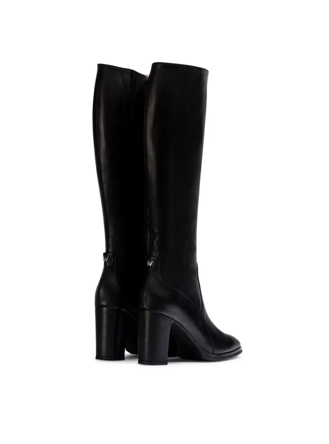 bota_alta_tacn_piel_negro_3.webp Bota alta tacón piel negro | WONDERS Online