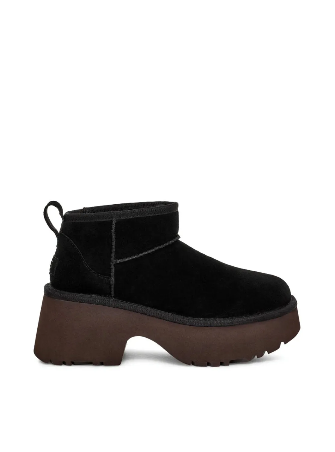 botn_classic_ultra_mini_n_0-1.webp Botín classic ultra mini new heights negro | UGG Fashion