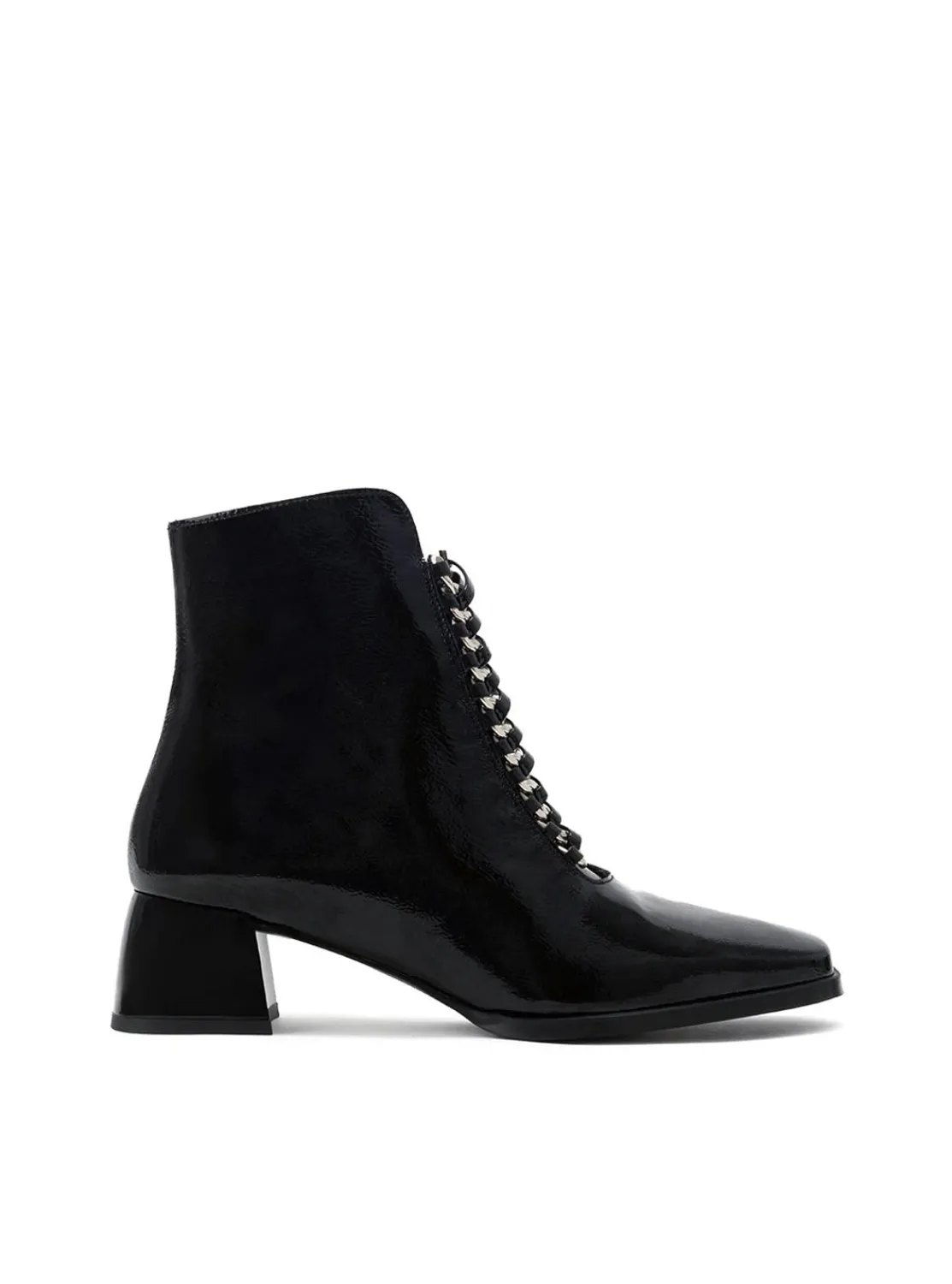 botn_cordones_charol_negr_0.webp Botín cordones charol negro | DANSI Outlet