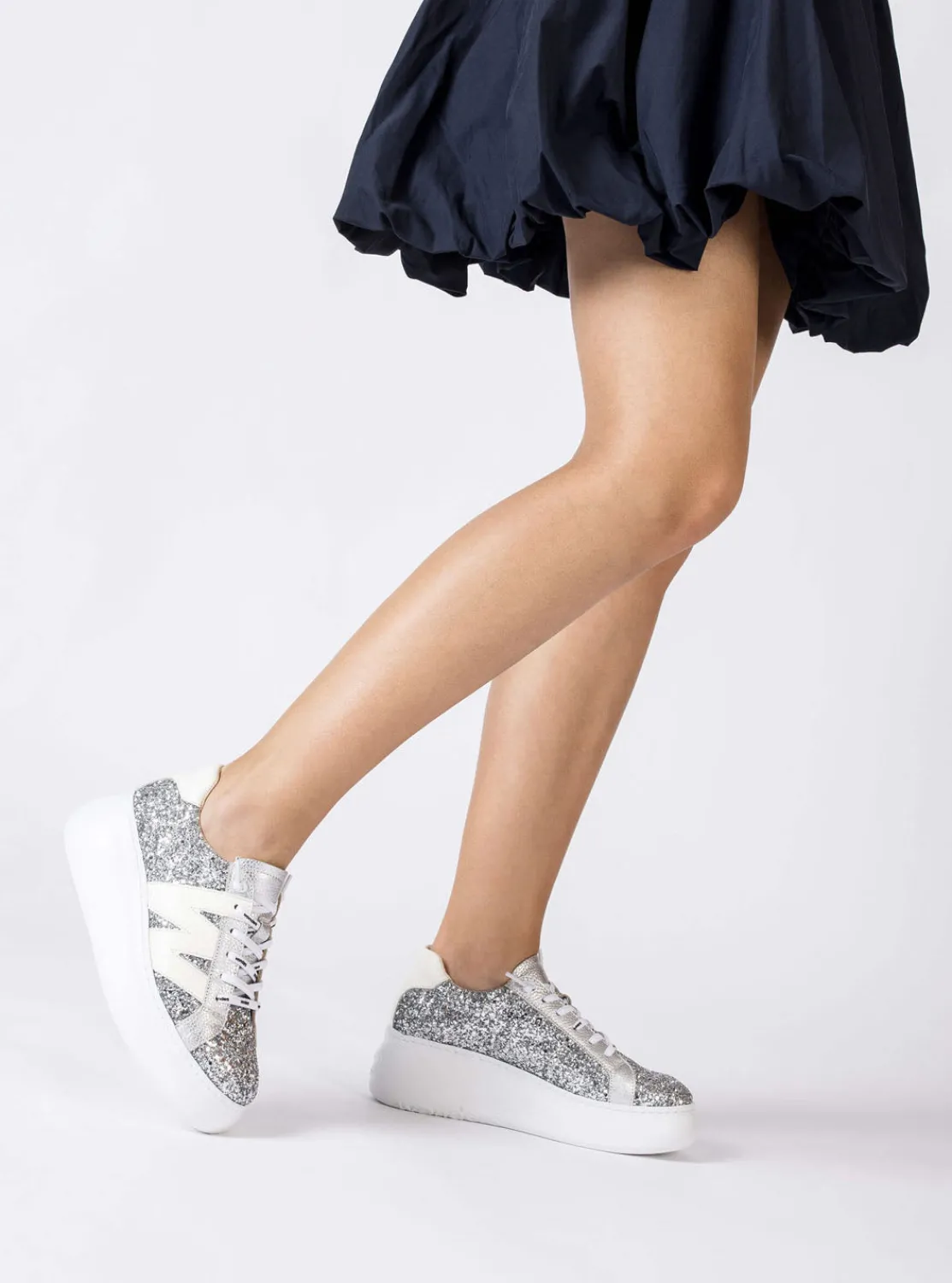 deportivo_maxi_glitter_pl_1.webp Deportivo maxi glitter plata | WONDERS Sale