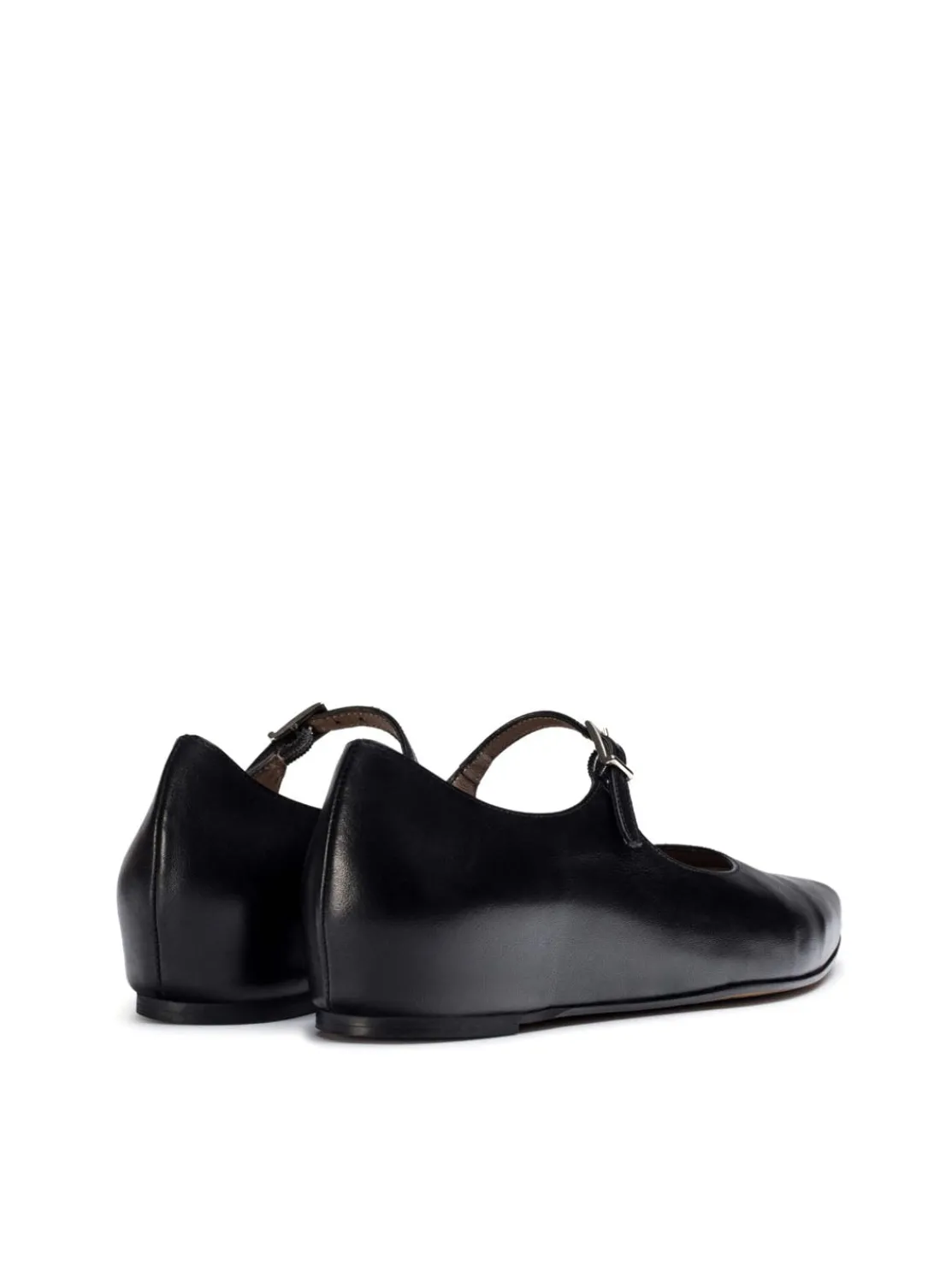 merceditas_cua_piel_negro_3.webp Merceditas cuña piel negro | WONDERS Clearance
