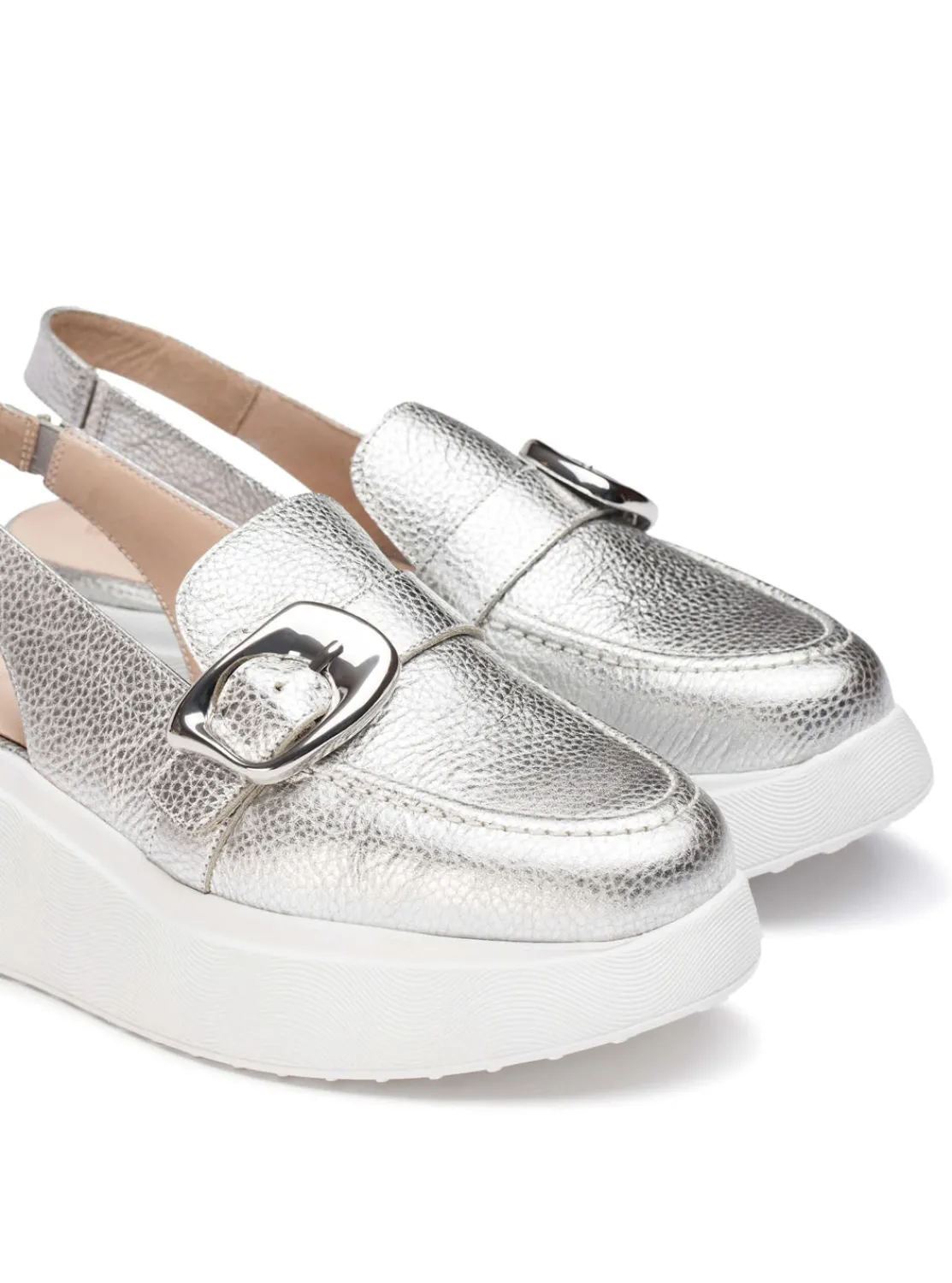 mocasn_sport_destalonado__2.webp Mocasín sport destalonado piel metalizada plata | WONDERS Sale
