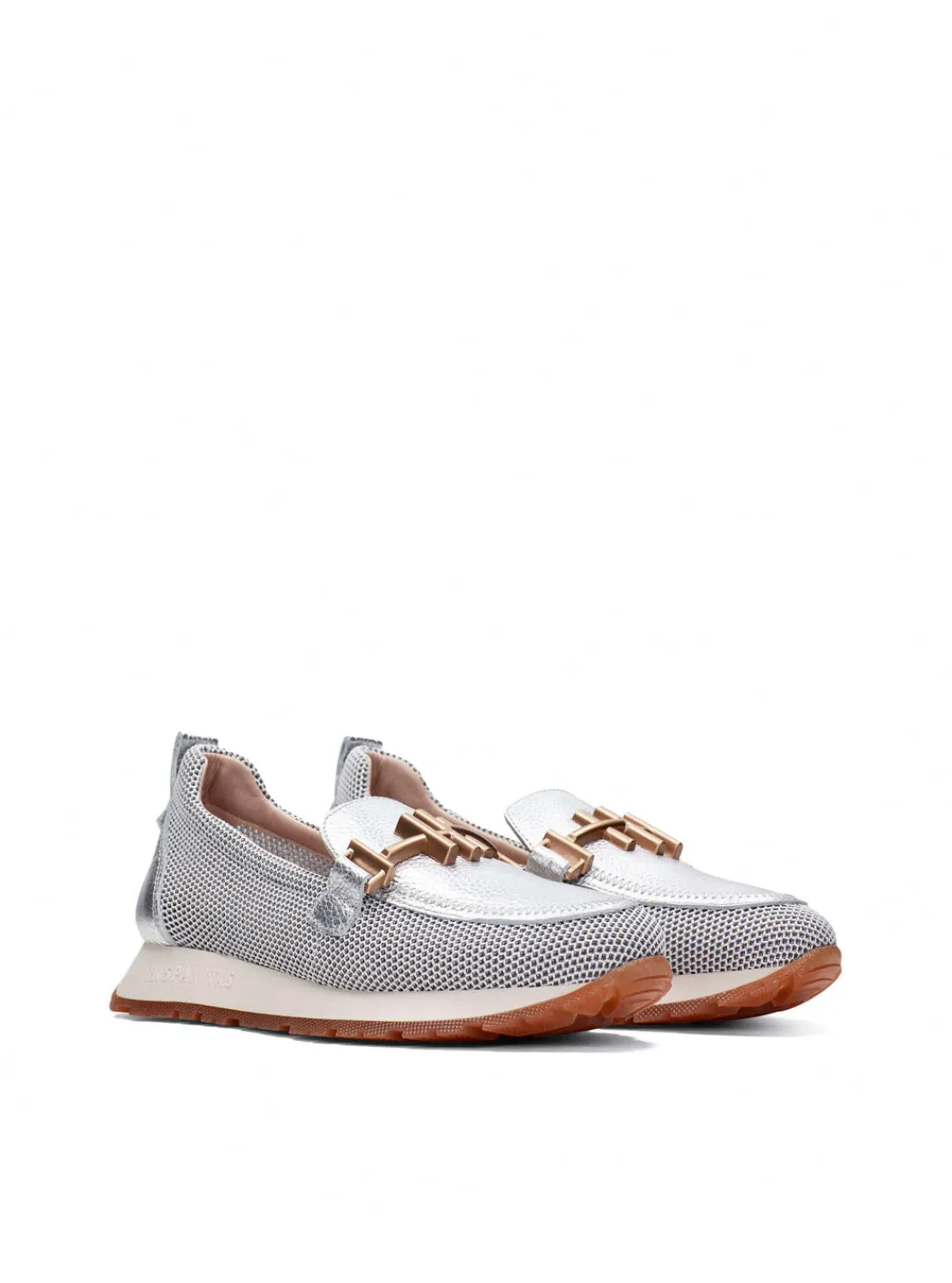 mocasn_sport_rejilla_piel_1-5.webp Mocasín sport rejilla piel metalizada plata | HISPANITAS Outlet