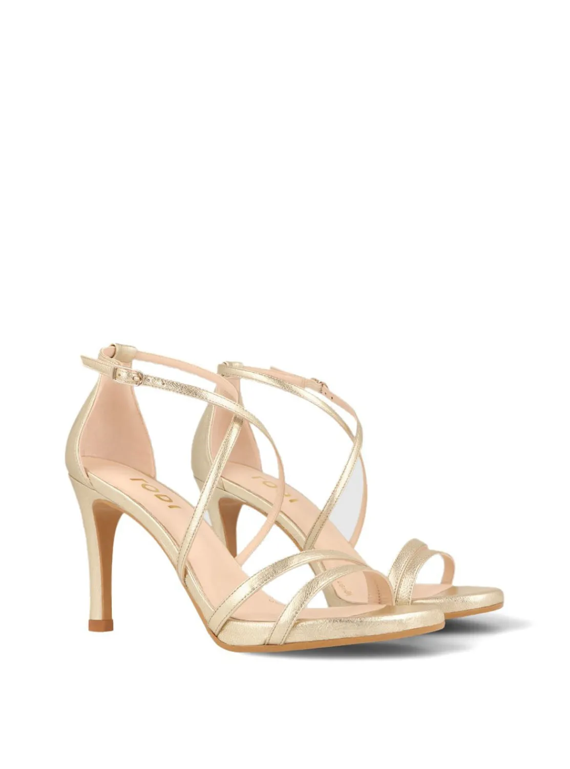 sandalia_tacn_cruzada_pie_2.webp Sandalia tacón cruzada piel metalizada platino | LODI Discount
